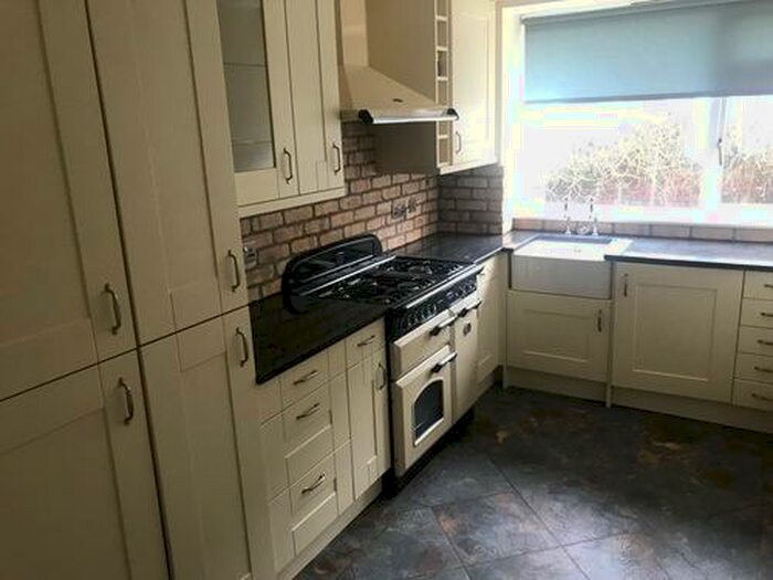 2 Bedroom Ground Flat To Rent In Castle Street, Broughty Ferry, Dundee, DD5