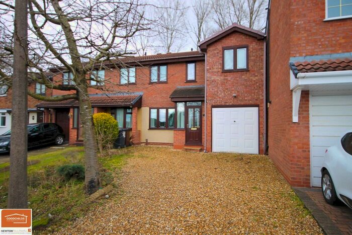 3 Bedroom Semi-Detached House To Rent In Gurnard Close, Coppice Farm, Willenhall, WV12