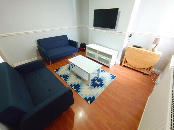 3 Bedroom Terraced House To Rent In Leopold Rd, Kensington Fields, L7