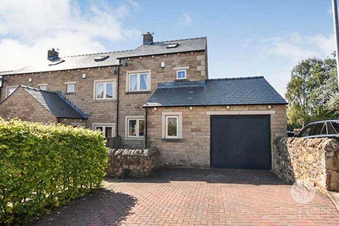 3 Bedroom Terraced House For Sale In Clover Croft, Higham, BB12