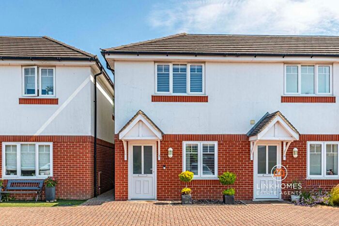 2 Bedroom End Of Terrace House For Sale In Catherine Close, Poole, BH12