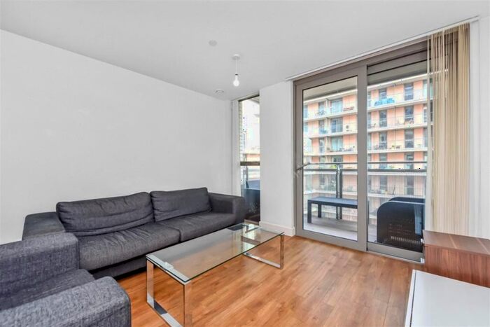 2 Bedroom Flat To Rent In Venice Corte, Elmira Street, SE13