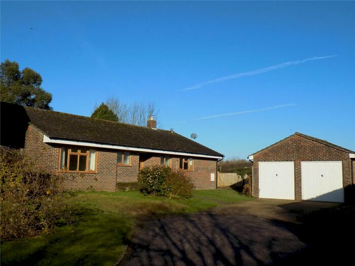 3 Bedroom Bungalow To Rent In Manor Farm Close, Dewlish, Dorset DT2