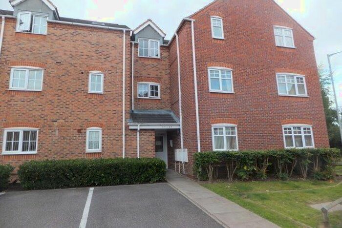 2 Bedroom Flat To Rent In Mulberry Drive, Lichfield, WS13