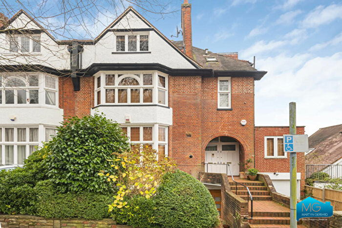 3 Bedroom Apartment To Rent In Hollycroft Avenue, Hampstead, London, NW3