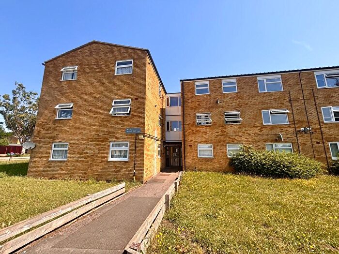 1 Bedroom Flat To Rent In Yarmouth Road, Stevenage, SG1