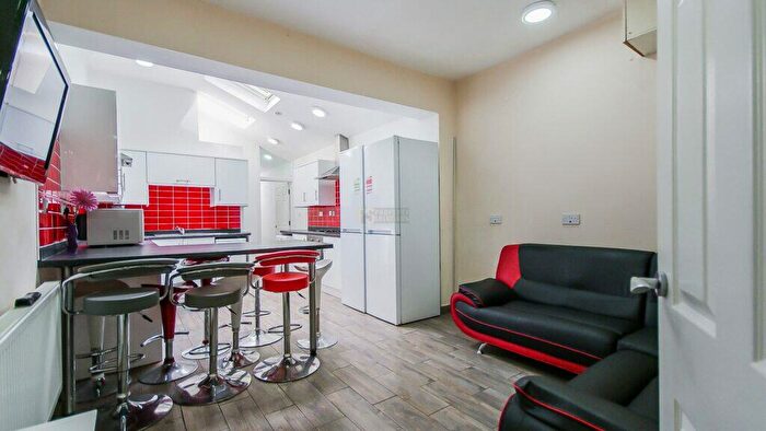 7 Bedroom Terraced House To Rent In Harrow Road, Selly Oak, Birmingham, B29