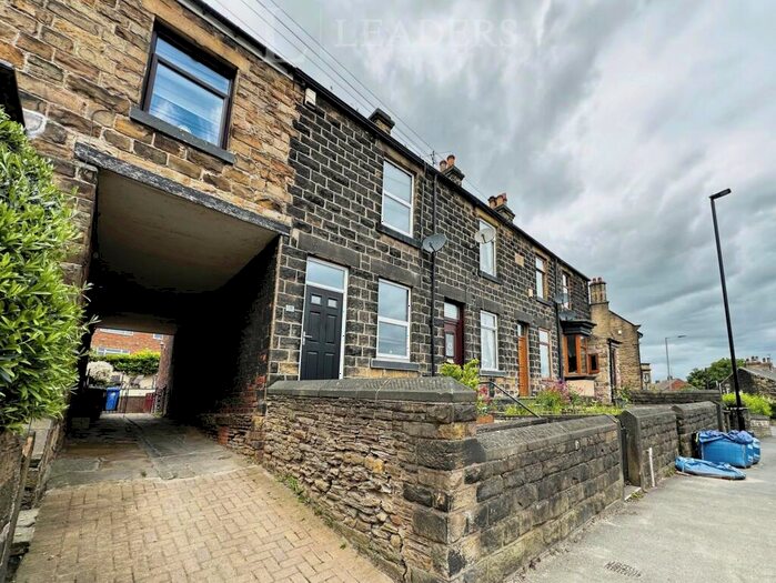 3 Bedroom Terraced House To Rent In Cross Hill, Ecclesfield, S35