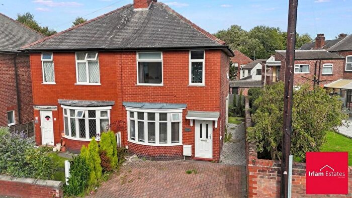3 Bedroom Semi-Detached House For Sale In Moss Lane, Cadishead, M44