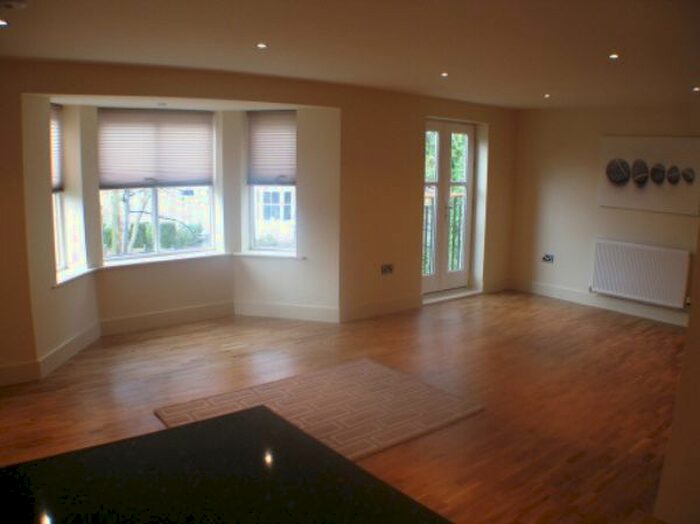 2 Bedroom Flat To Rent In The Deanery, Denes, Darlington, DL3