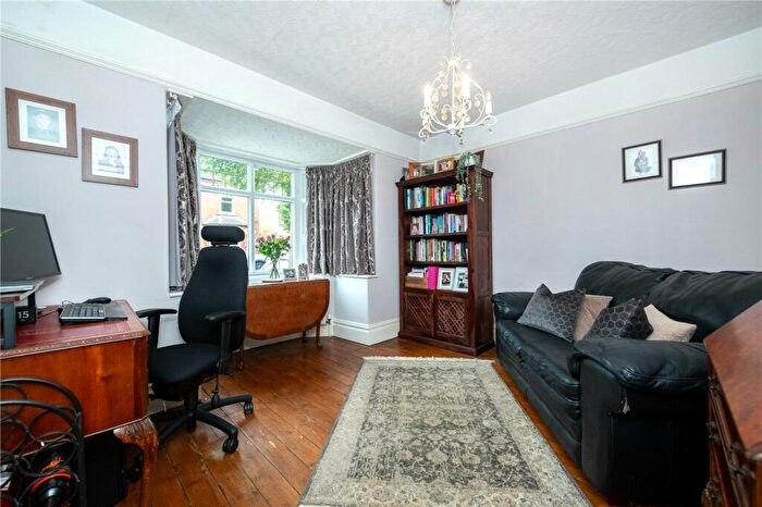4 Bedroom Detached House For Sale In Victoria Avenue, Sleaford, Lincolnshire, NG34