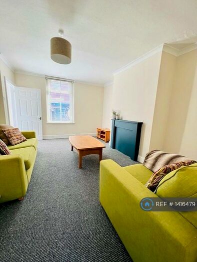 2 Bedroom Terraced House To Rent In Gladstone Street, Blyth, NE24