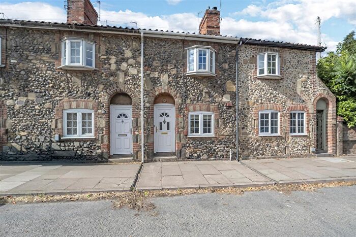 2 Bedroom Terraced House For Sale In Sicklesmere Road, Bury St. Edmunds, IP33