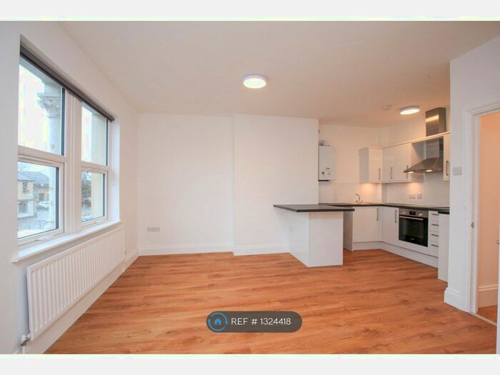 1 Bedroom Flat To Rent In Footscray Road, London, SE9