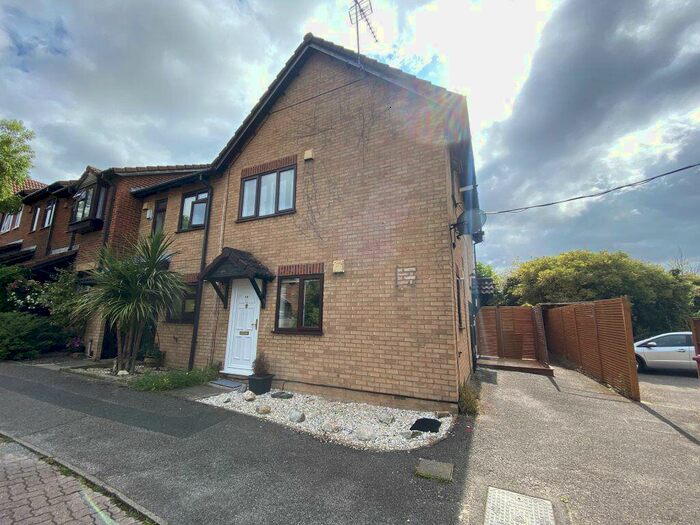 1 Bedroom House To Rent In Windsor Meadows, SL1