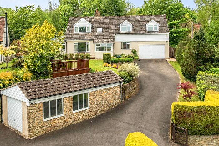 4 Bedroom Detached House For Sale In Hewish, Crewkerne, TA18