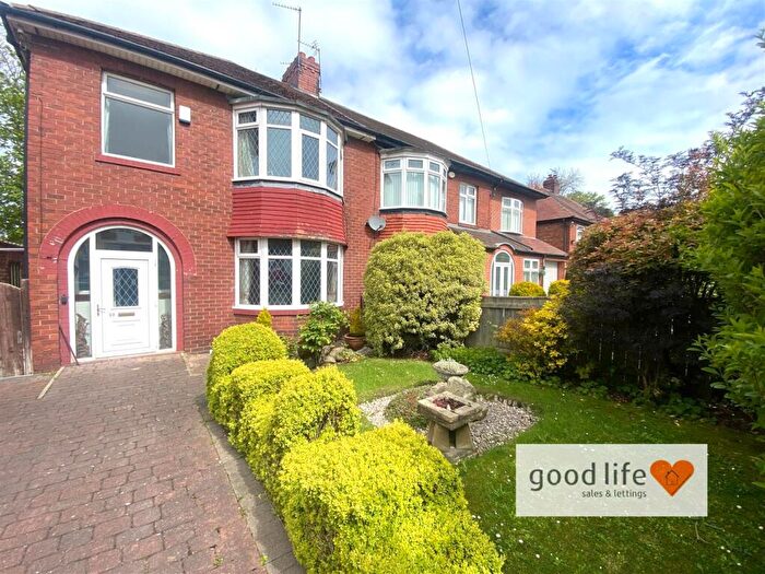 3 Bedroom Semi-Detached House For Sale In Nilverton Avenue, Ashbrooke, Sunderland, SR2