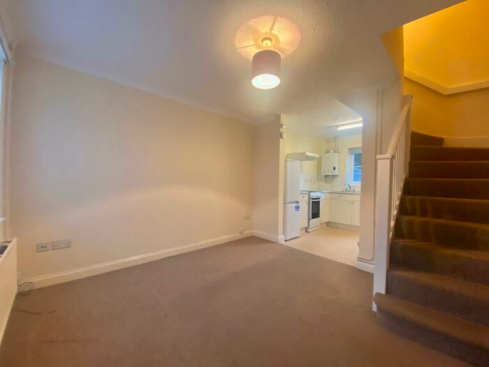 1 Bedroom Terraced House To Rent In Wallingford, Oxfordshire, OX10