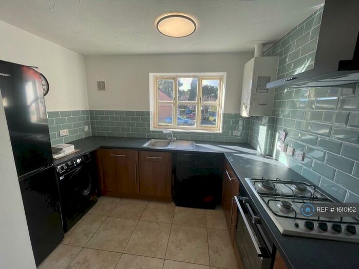 1 Bedroom Maisonette To Rent In Forsythia Close, Birmingham, B31