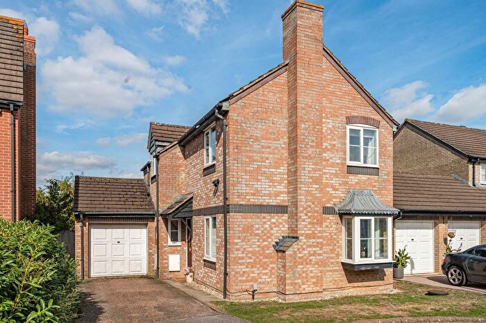 3 Bedroom Detached House For Sale In The Bramptons, Shaw, SN5
