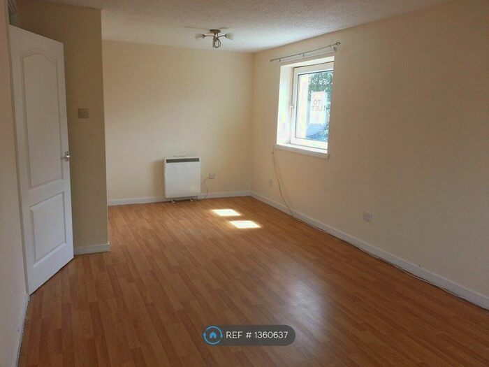 2 Bedroom Flat To Rent In Loch Striven, East Kilbride, Glasgow, G74