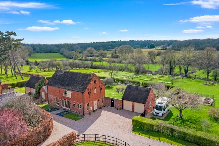 5 Bedroom Barn Conversion For Sale In Pershore Road, Stoulton, Worcestershire, WR7