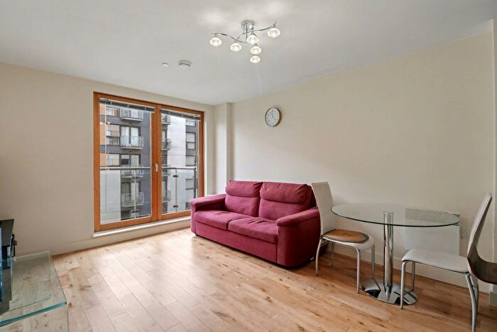 2 Bedroom Flat For Sale In Cypress Place, Green Quarter, Manchester, M4