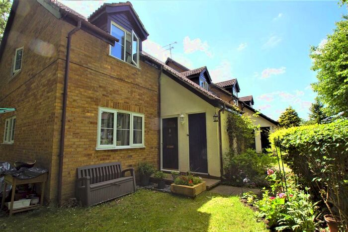 1 Bedroom Maisonette To Rent In Halleys Ridge, Hertford, SG14