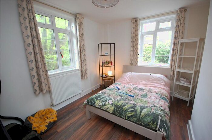 1 Bedroom Apartment To Rent In Waverley Grove, Finchley, London, N3