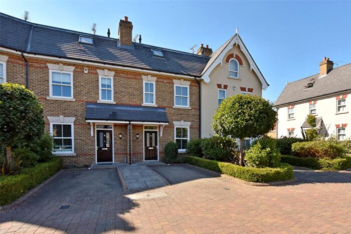 3 Bedroom Terraced House To Rent In Kensington Mews, Windsor, Berkshire, SL4