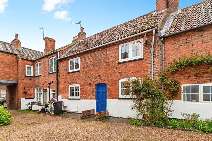 2 Bedroom Terraced House For Sale In Church Street, Bingham, Nottingham, Nottinghamshire, NG13