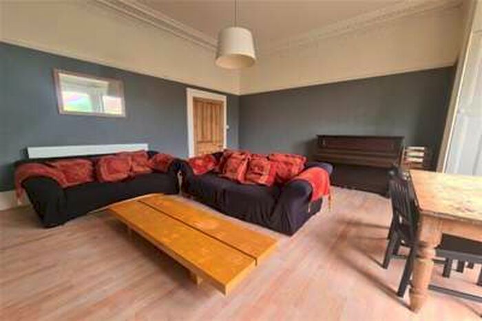 2 Bedroom Flat To Rent In Fernbank Road, Redland, Bristol, BS6