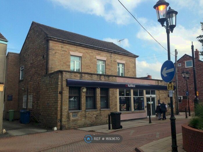 2 Bedroom Flat To Rent In Staveley, Staveley, Chesterfield, S43