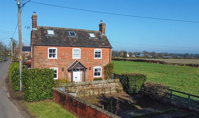 4 Bedroom Detached House For Sale In Manor Farm Close, Upper Seagry, Chippenham, SN15