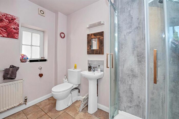 2 Bedroom Cottage For Sale In Harmer Place, Wattisfield, Diss, IP22