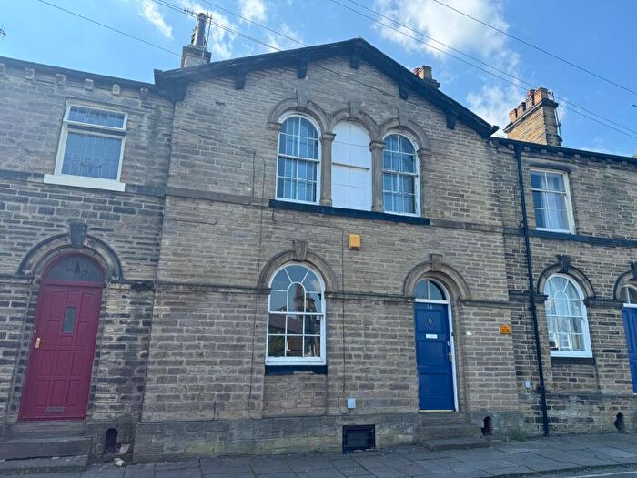 3 Bedroom Terraced House For Sale In Jane Street, Shipley, BD18