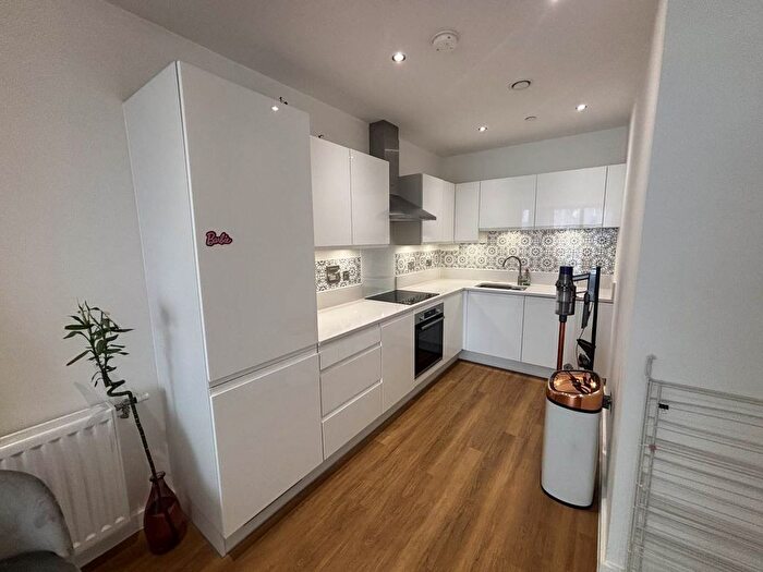 1 Bedroom Flat To Rent In Shackleton Way, London, E16