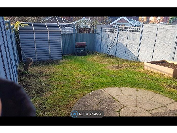 4 Bedroom Terraced House To Rent In Silbury Avenue, Mitcham, CR4