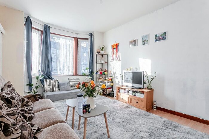 1 Bedroom Flat For Sale In Restalrig Road, Edinburgh, EH7