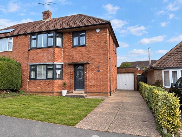 3 Bedroom Semi-Detached House For Sale In Lea Way, Wellingborough, Northamptonshire, NN8