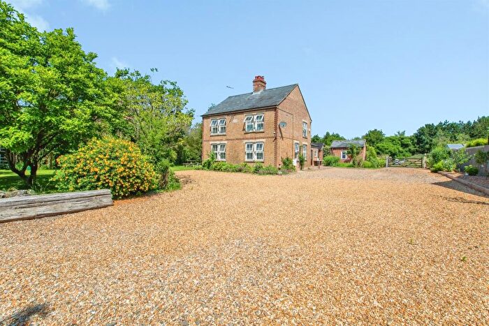 4 Bedroom Detached House For Sale In Kirkgate, Tydd St. Giles, Wisbech, PE13