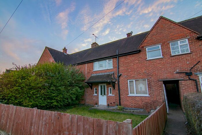 3 Bedroom Terraced House To Rent In Cartwright Drive, Oadby, Leicester, Leicestershire, LE2