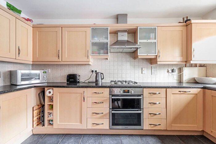 4 Bedroom Property To Rent In Riverstone Close, Harrow On The Hill, Harrow, HA2