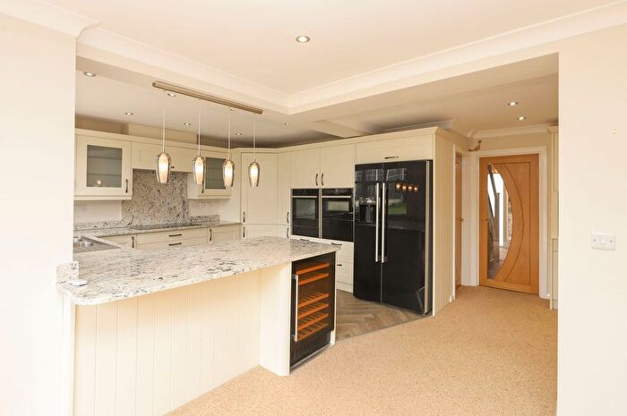 3 Bedroom Detached House For Sale In Dale Hill Road, Maltby, S66