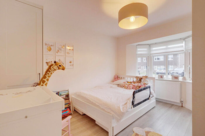 2 Bedroom Semi-Detached Bungalow For Sale In St. Clements Road, Benfleet, SS7