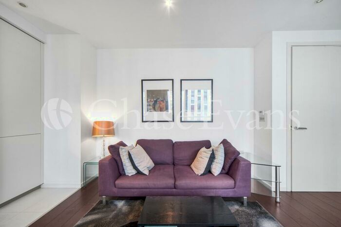 1 Bedroom Flat To Rent In Baltimore Wharf, Canary Wharf, London, E14