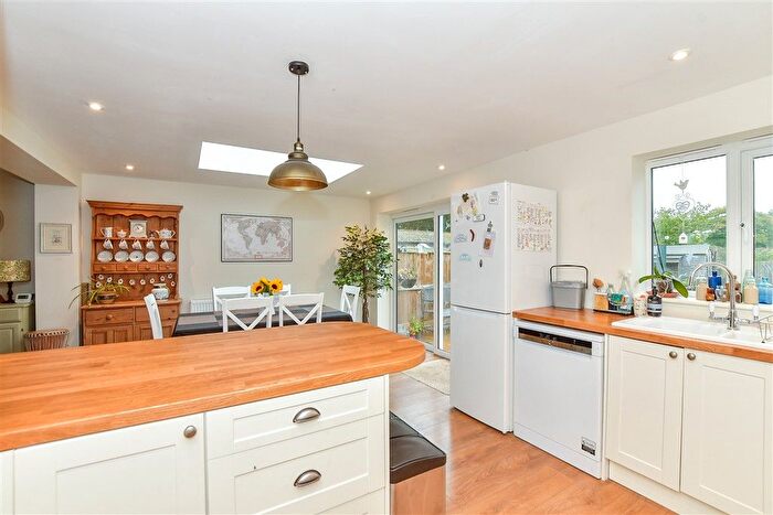 3 Bedroom Semi-Detached House For Sale In Dig Dog Lane, Frittenden, Cranbrook, Kent, TN17