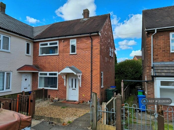 2 Bedroom Semi-Detached House To Rent In Braithwaite Road, Middleton, Manchester, M24