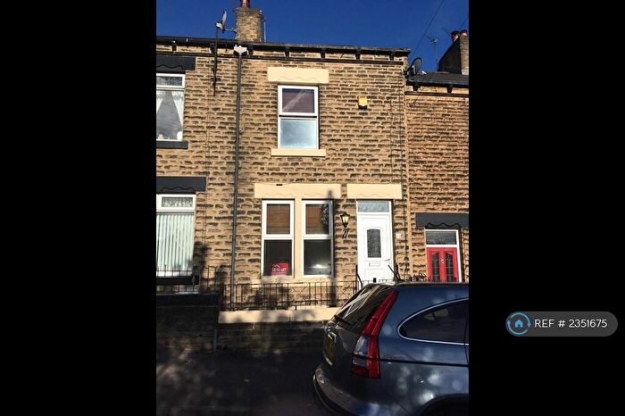 3 Bedroom Terraced House To Rent In Blackburn Lane, Barnsley, S75
