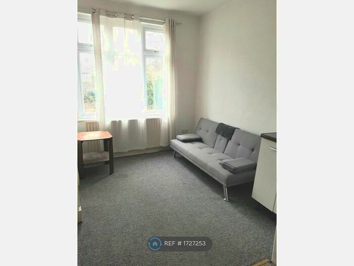 Studio To Rent In Staverton Road, London, NW2